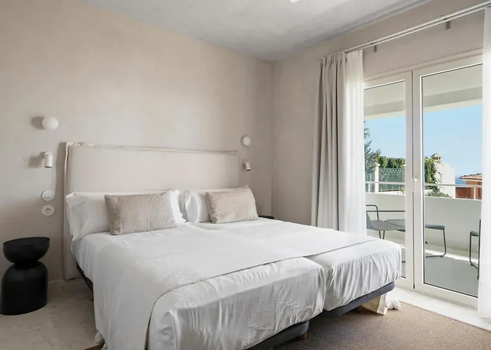Luxury Villa & Private Pool By Ele Apartments Vila